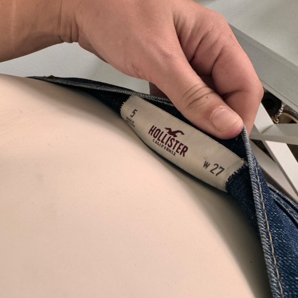 COPY - Hollister Jean shorts - Picture 9 of 9
